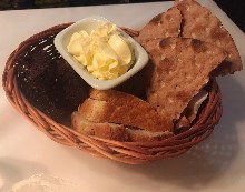 Thumbs/tn_LIN,MEI-JU.Fem Sma Hus (1).jpg